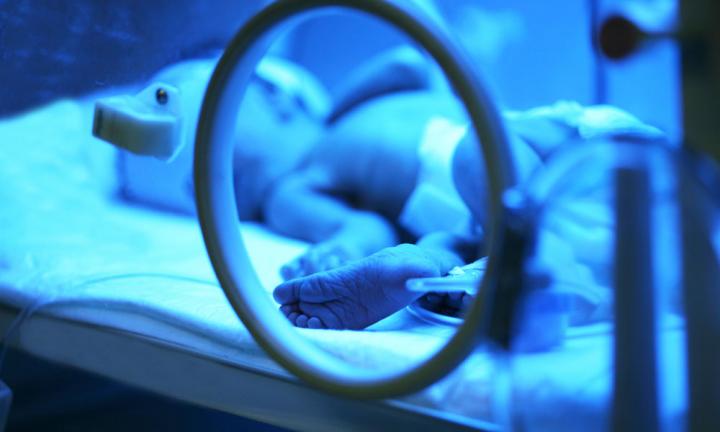 NICU (NEONATAL CARE UNIT)